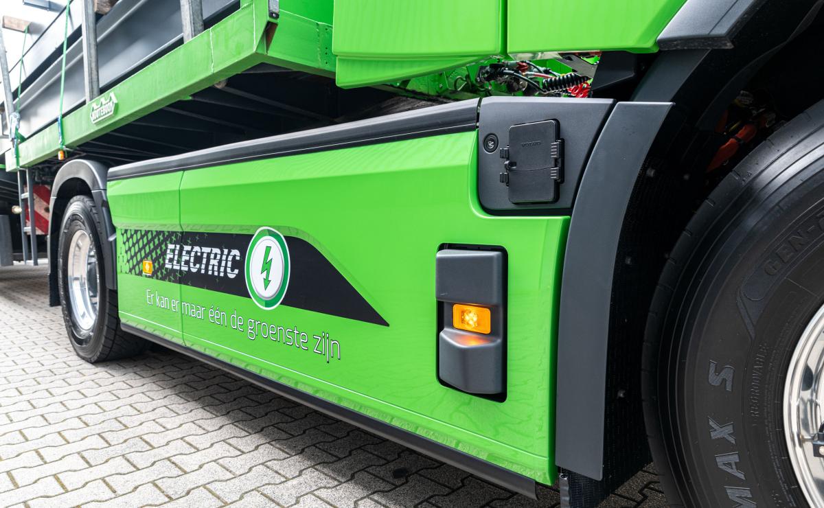 Durafer Volvo FH Electric detail